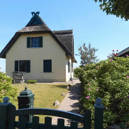 Reetdachhaus Seeadler Prázdninový dům *